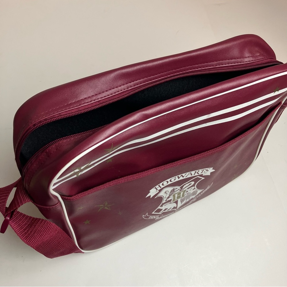Harry Potter Hogwarts Crossbody Shoulder Messenger Bag Strap Laptop School - Picture 4 of 17
